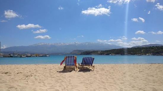 Eleftherias Suites - Near Beach Apartments Marathi  Buitenkant foto